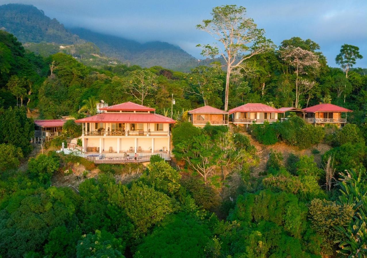 Many'S House Hotel Ballena Esterno foto